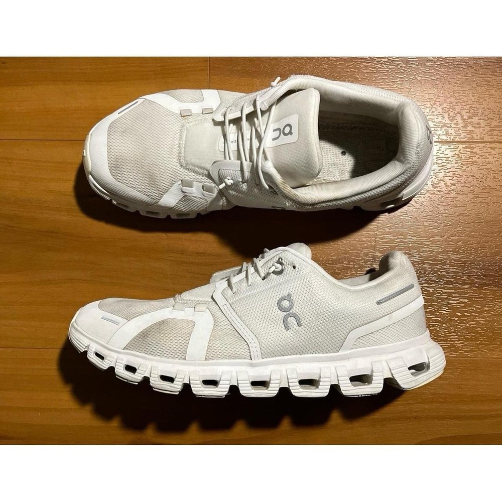 Womens On Running Cloudswift Athletic Running Walking Shoes